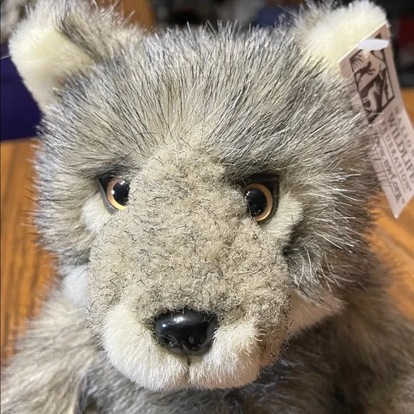 NWT Gray Wolf Stuffed Animal Toy - Picture 2 of 7